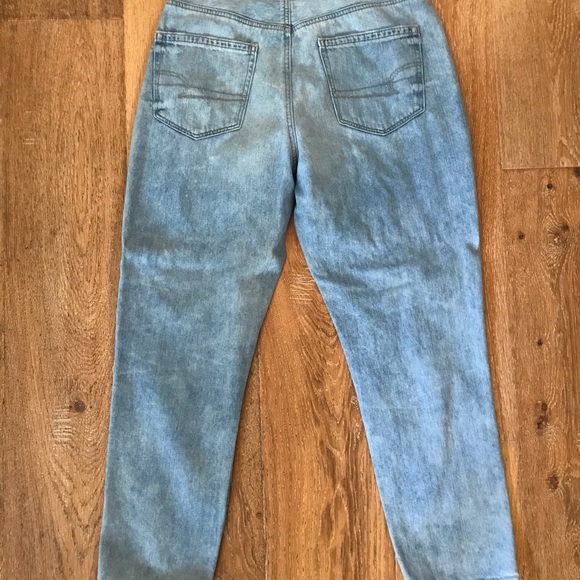 American Eagle MOM JEANS - Picture 3 of 6